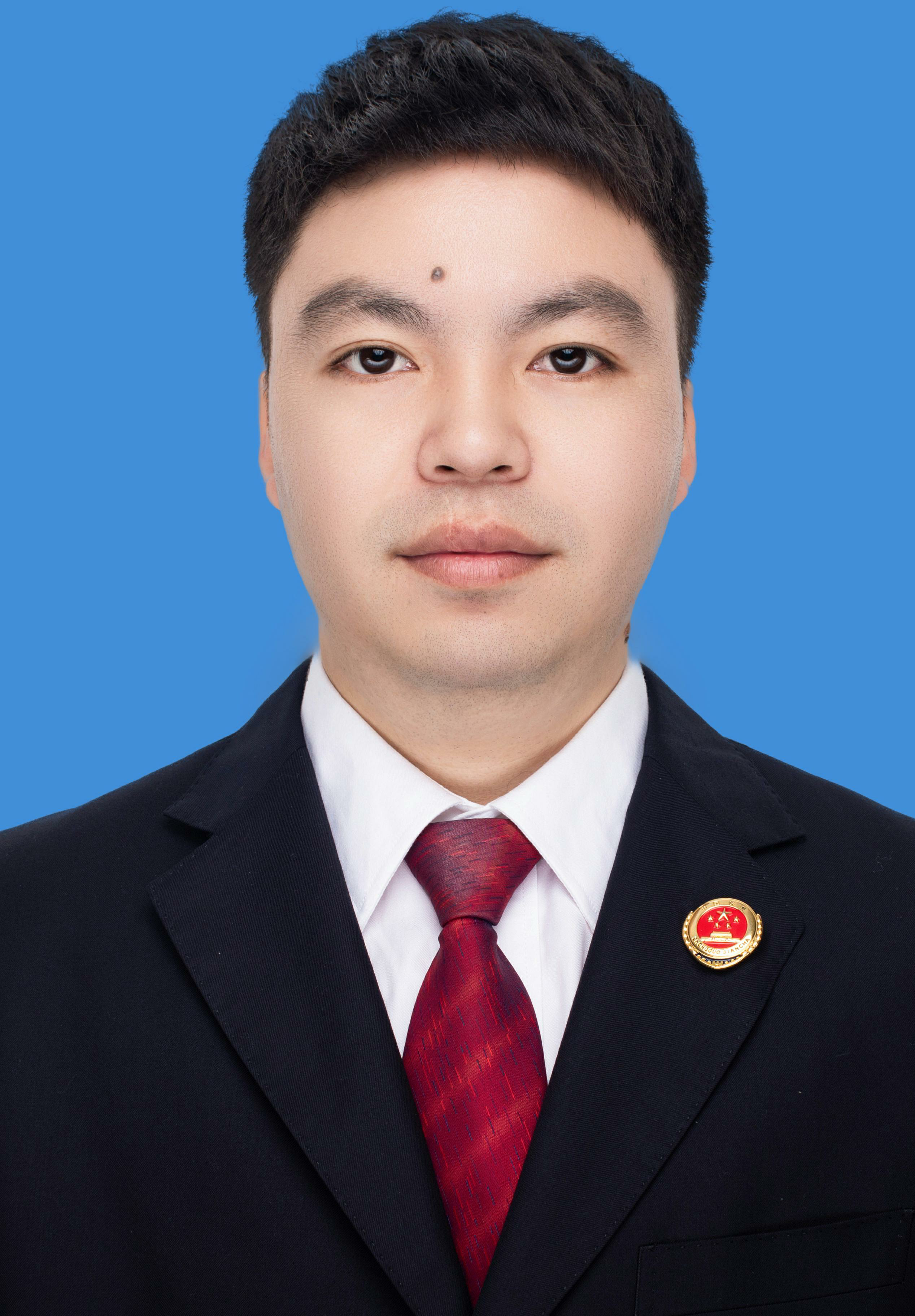 杨超林.png